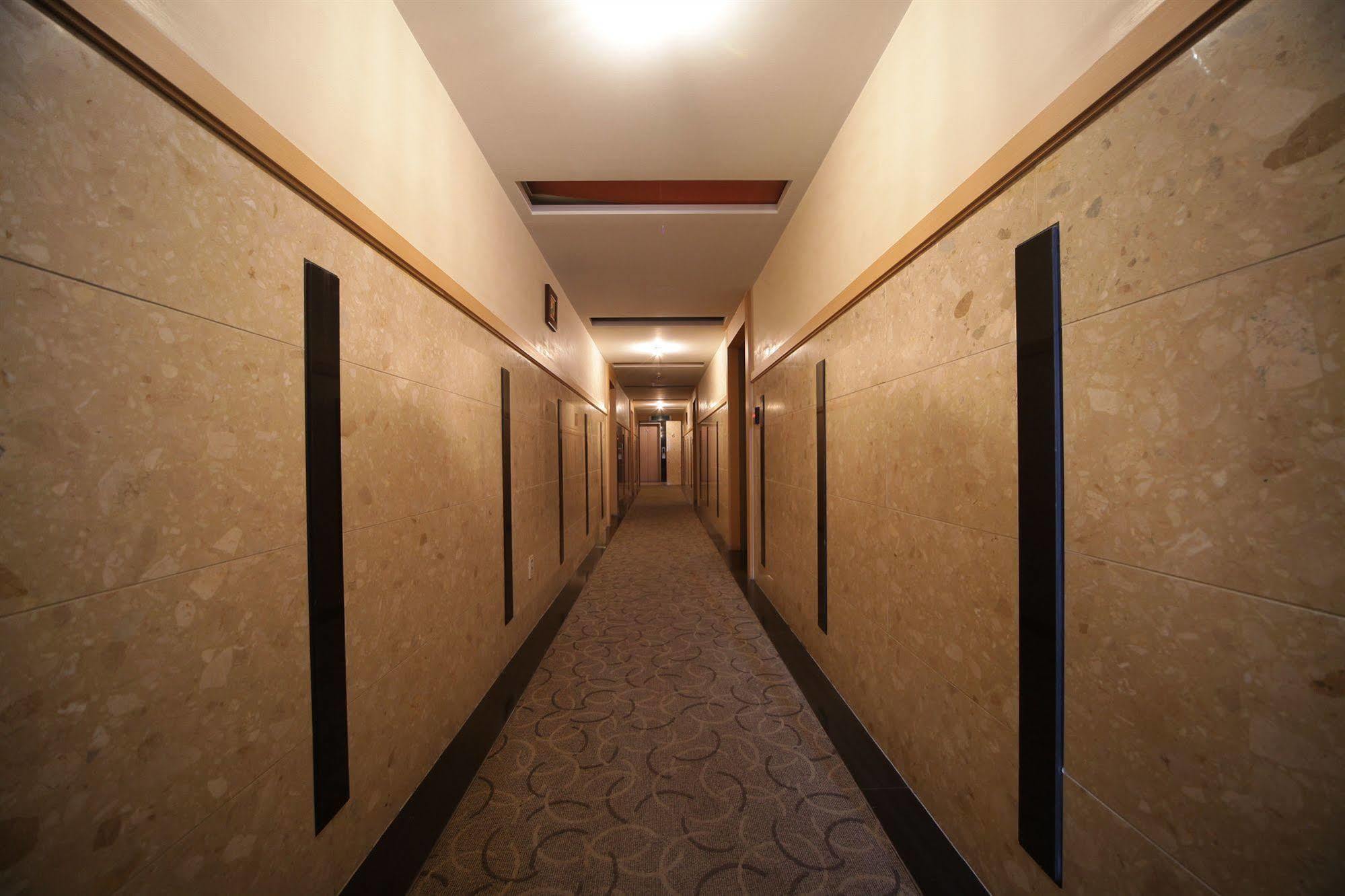 Hotel Noblesse, Yeoksam Seul Exterior foto