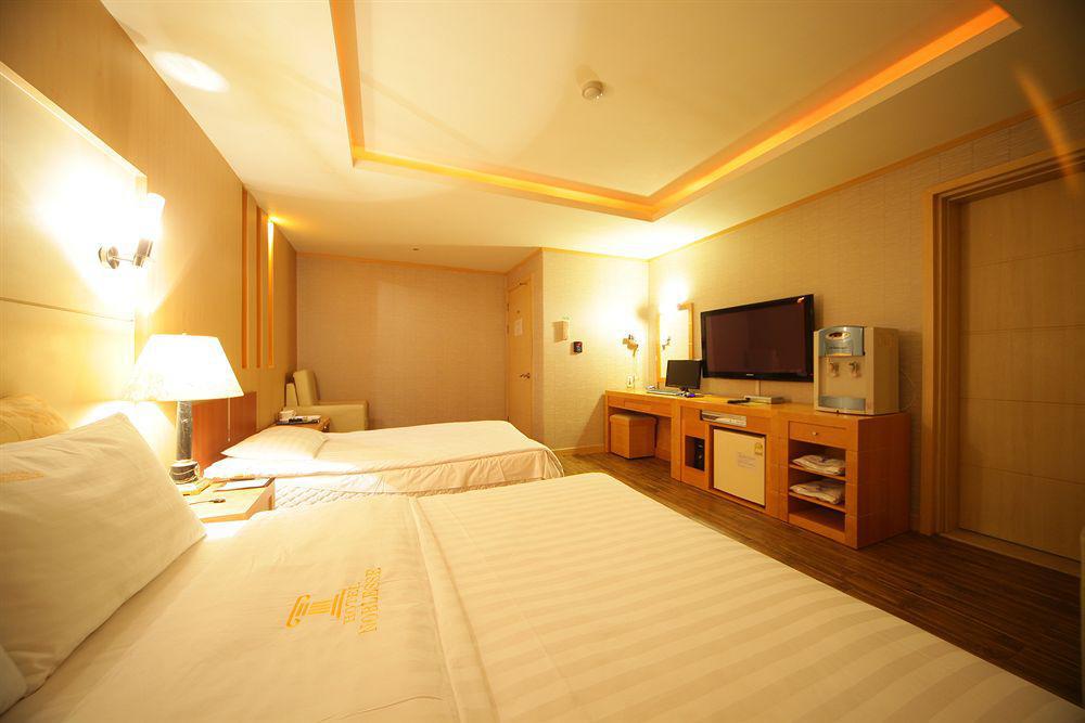 Hotel Noblesse, Yeoksam Seul Exterior foto